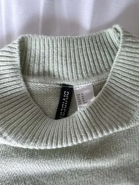 H&M - Picture 2 of 2